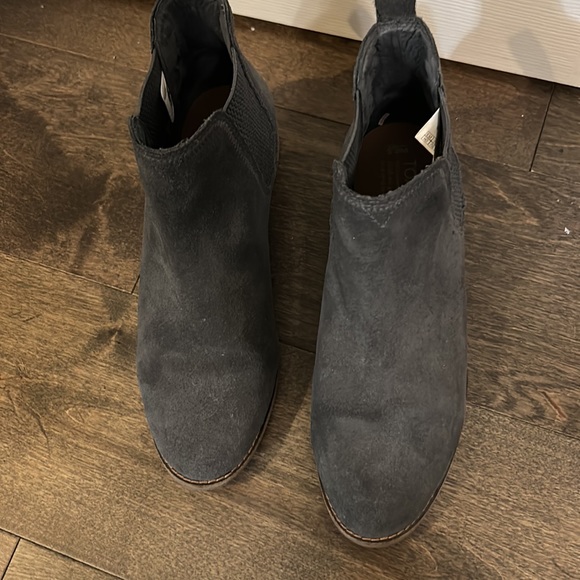 Toms grey booties - Picture 4 of 4